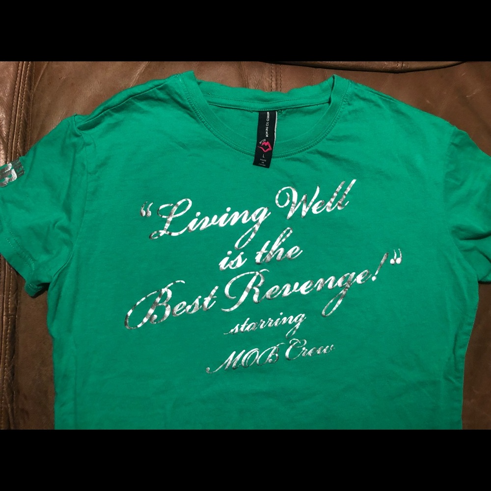 MARRIED TO THE MOB tee!